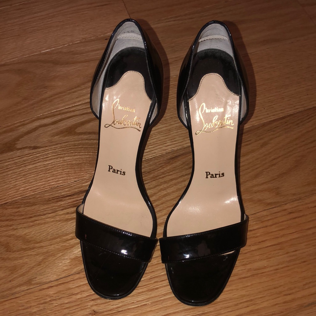 Size 39.5 Authentic Louboutin Wedges